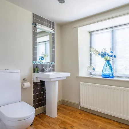 3 Bed In Ambleside Oc-lr122 *