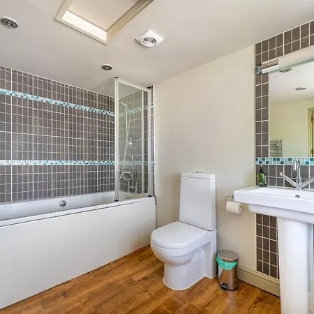 3 Bed In Ambleside Oc-lr122 *