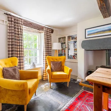 3 Bed In Ambleside Oc-lr122 *