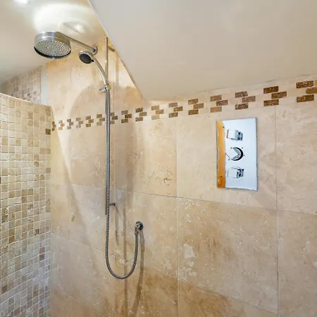 3 Bed In Ambleside Oc-lr122 Hawkshead