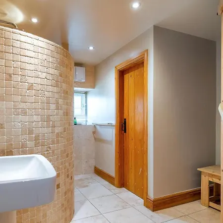 3 Bed In Ambleside Oc-lr122